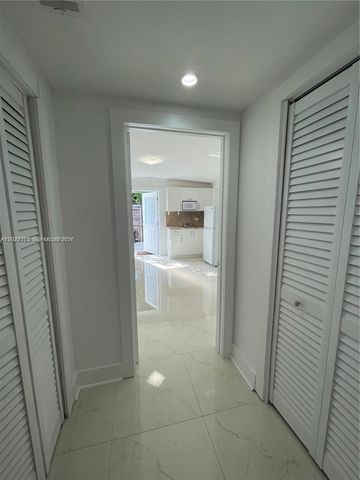 1310 N 70th Way 1, Hollywood, FL 33024
