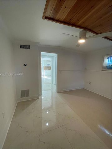 1310 N 70th Way 1, Hollywood, FL 33024