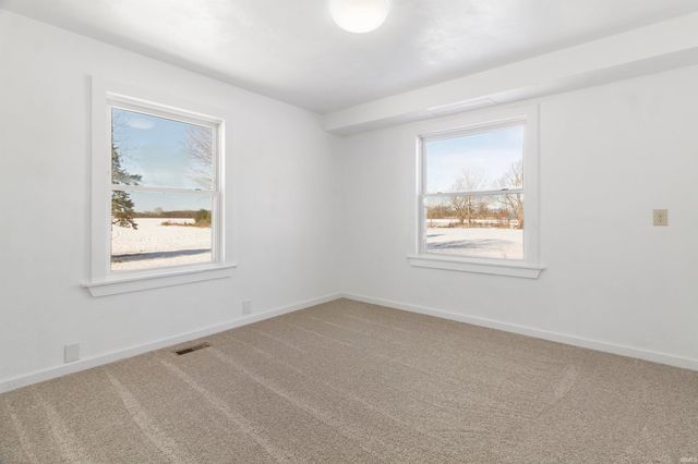 1614 Muncie Pike, Jonesboro, IN 46938