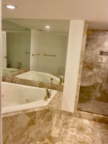 2001 N OCEAN Boulevard 301, Boca Raton, FL 33431