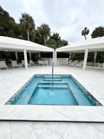 2001 N OCEAN Boulevard 301, Boca Raton, FL 33431