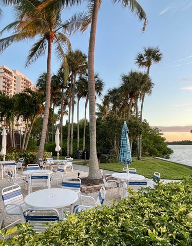 2001 N OCEAN Boulevard 301, Boca Raton, FL 33431
