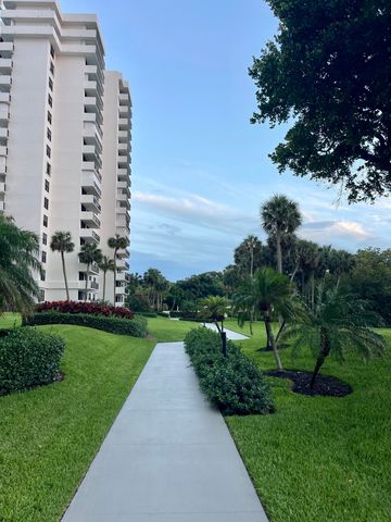 2001 N OCEAN Boulevard 301, Boca Raton, FL 33431