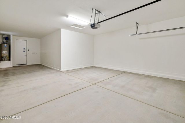 19010 W ROSE Lane, Waddell, AZ 85355