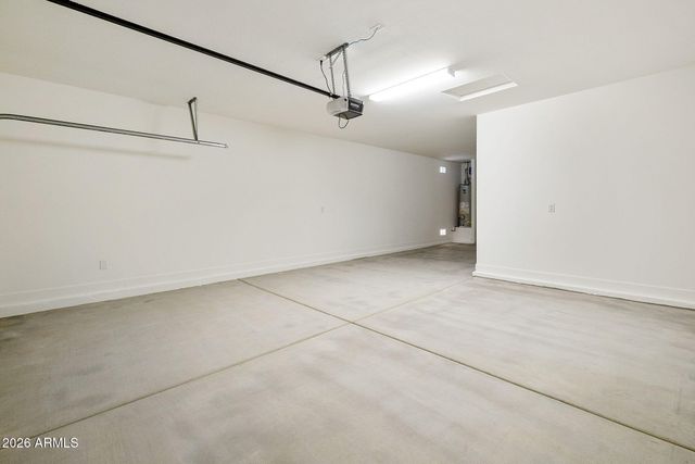 19010 W ROSE Lane, Waddell, AZ 85355