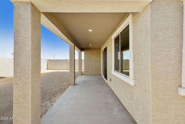 19010 W ROSE Lane, Waddell, AZ 85355