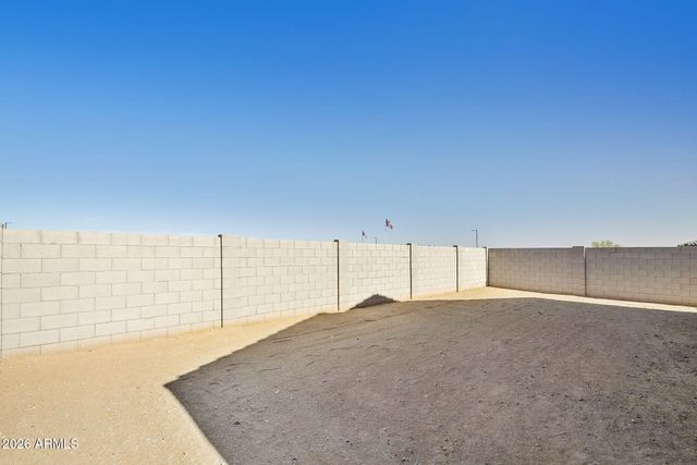 19010 W ROSE Lane, Waddell, AZ 85355