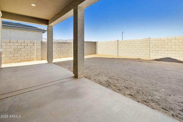 19010 W ROSE Lane, Waddell, AZ 85355