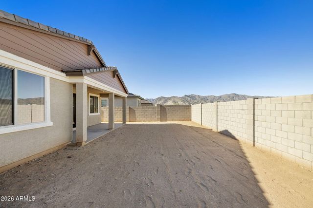 19010 W ROSE Lane, Waddell, AZ 85355