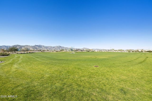 19010 W ROSE Lane, Waddell, AZ 85355