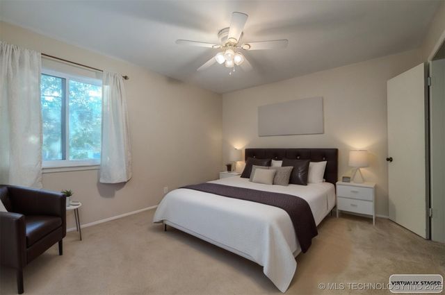 6804 S Toledo Avenue 404, Tulsa, OK 74136