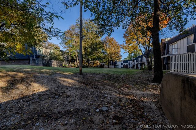 6804 S Toledo Avenue 404, Tulsa, OK 74136