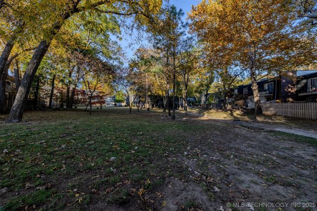 6804 S Toledo Avenue 404, Tulsa, OK 74136