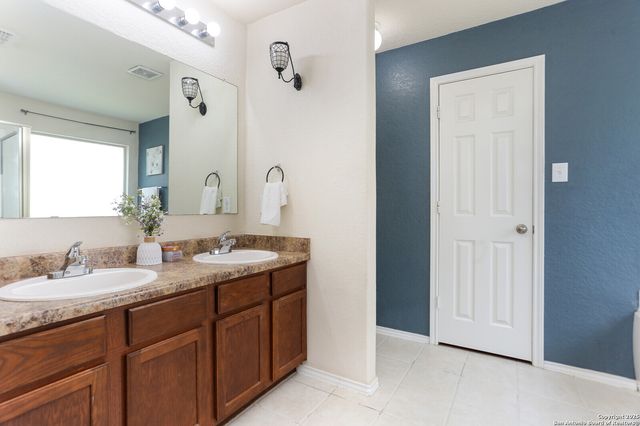 6519 Candlecane, San Antonio, TX 78244