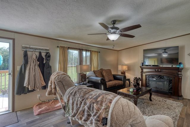 9656 Phillips Road, Young Harris, GA 30582