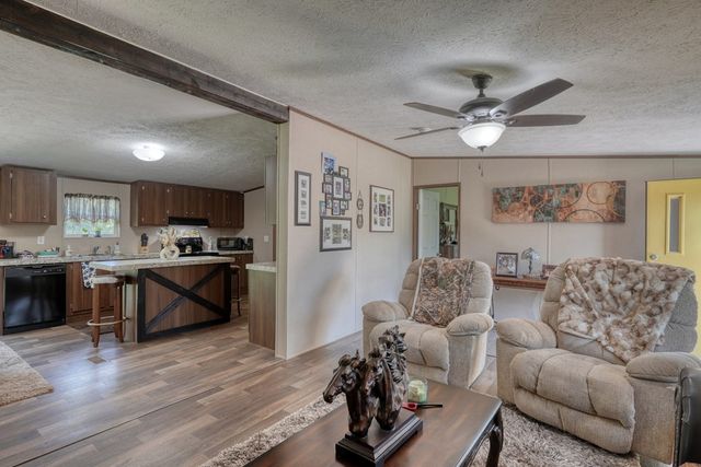 9656 Phillips Road, Young Harris, GA 30582