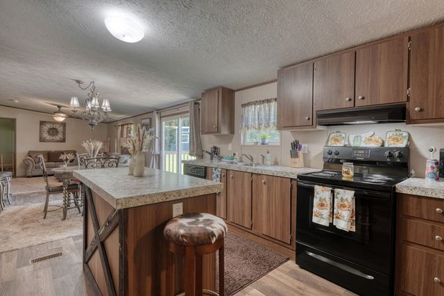 9656 Phillips Road, Young Harris, GA 30582