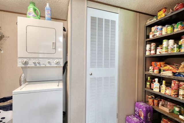 9656 Phillips Road, Young Harris, GA 30582