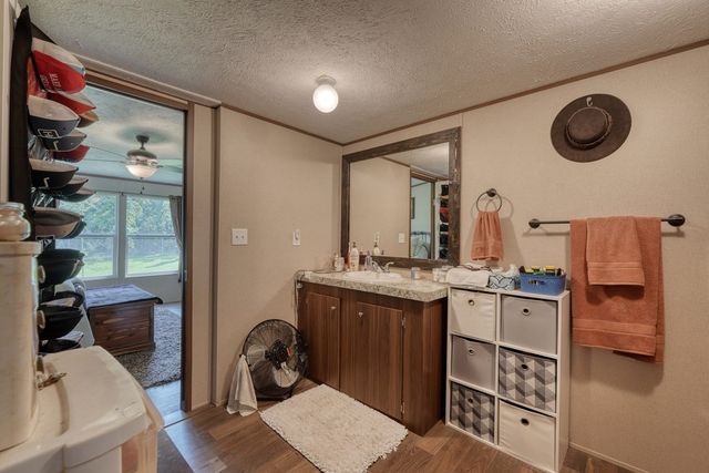 9656 Phillips Road, Young Harris, GA 30582