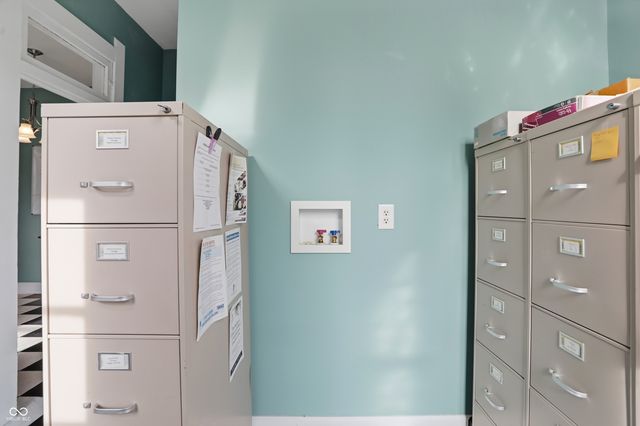 227 E Jefferson Street, Franklin, IN 46131