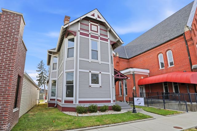 227 E Jefferson Street, Franklin, IN 46131