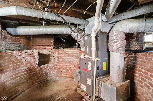 227 E Jefferson Street, Franklin, IN 46131