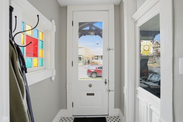 227 E Jefferson Street, Franklin, IN 46131