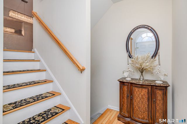 1705 Eaton Court 1705, Danbury, CT 06811