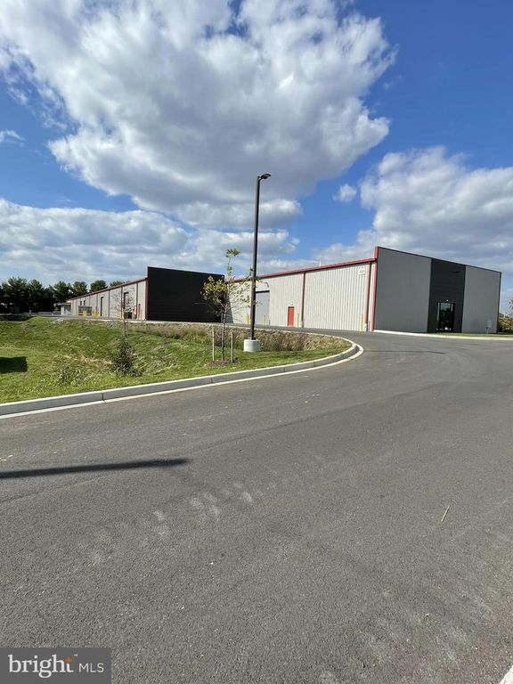 331 AVIATION WAY #UNIT 3, Frederick, MD 21701