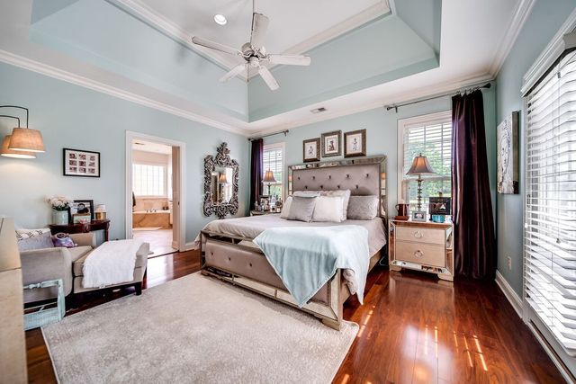 1111 Isaac Franklin Dr, Gallatin, TN 37066