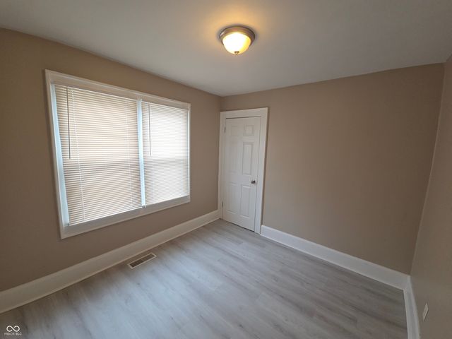 1337 Lee Street, Indianapolis, IN 46221