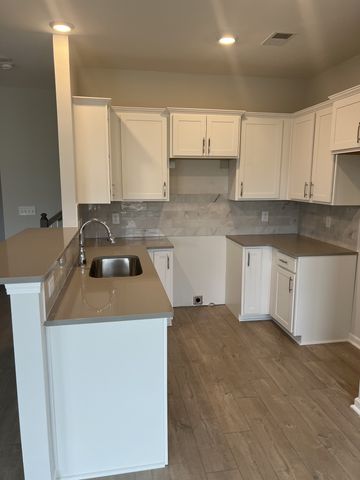 504 Gilroy Ct, Antioch, TN 37013