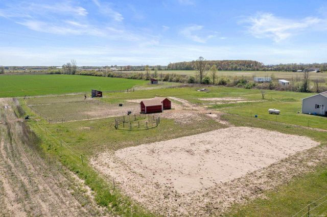 7613 Fisher Road, Avoca, MI 48006
