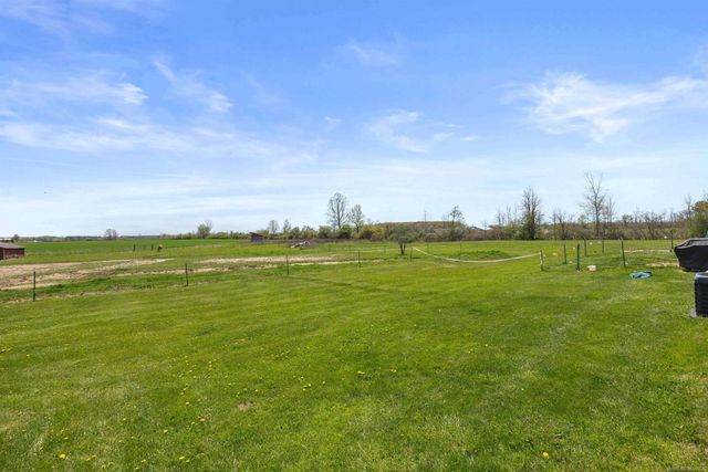 7613 Fisher Road, Avoca, MI 48006