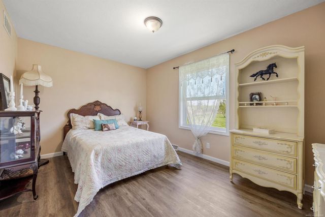 7613 Fisher Road, Avoca, MI 48006