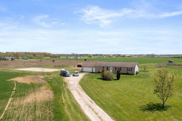 7613 Fisher Road, Avoca, MI 48006