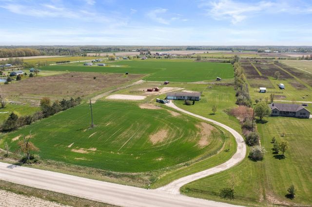 7613 Fisher Road, Avoca, MI 48006