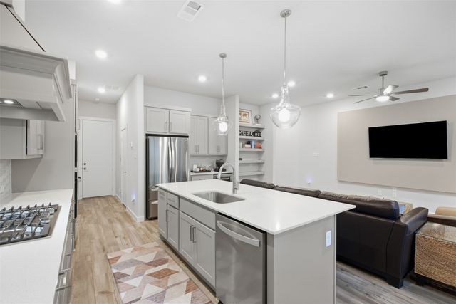 2309 Rook Drive, Dallas, TX 75211
