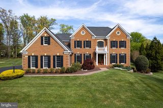 12812 ROSE GROVE DR, Oak Hill, VA 20171