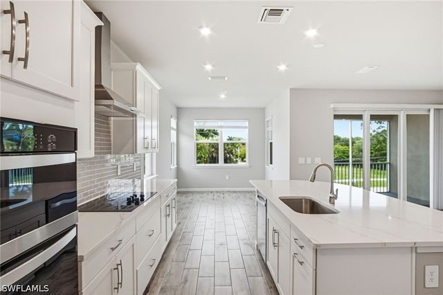 4646 Arboretum CIR 201, Naples, FL 34112