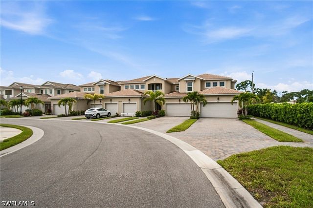 4646 Arboretum CIR 201, Naples, FL 34112