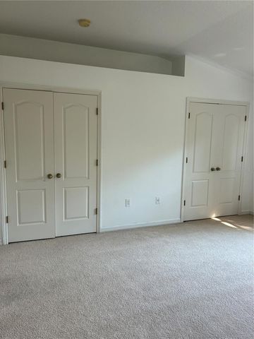 1110 SLEEPY OAK DR, Wesley Chapel, FL 33543