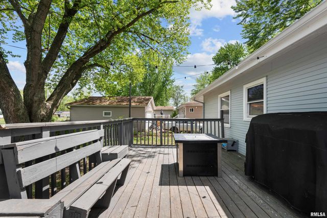 908 16TH Street, Rapids City, IL 61278