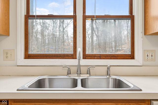 8461 Bonito Drive, Nineveh, IN 46164