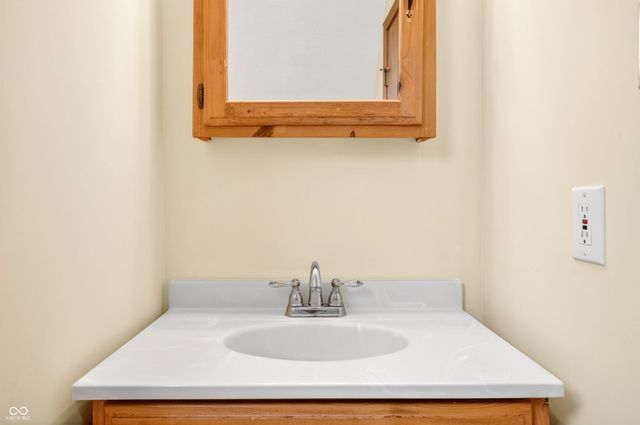 8461 Bonito Drive, Nineveh, IN 46164