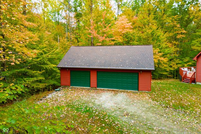 8461 Bonito Drive, Nineveh, IN 46164