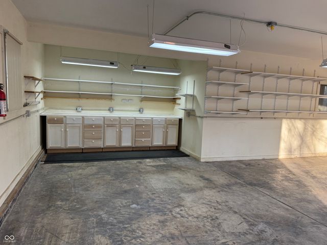 8461 Bonito Drive, Nineveh, IN 46164