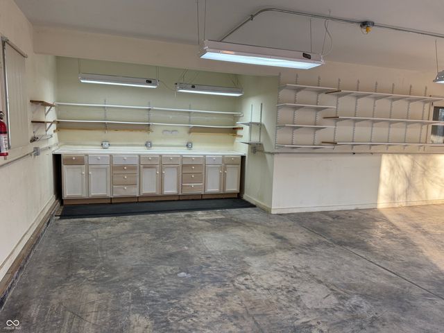 8461 Bonito Drive, Nineveh, IN 46164