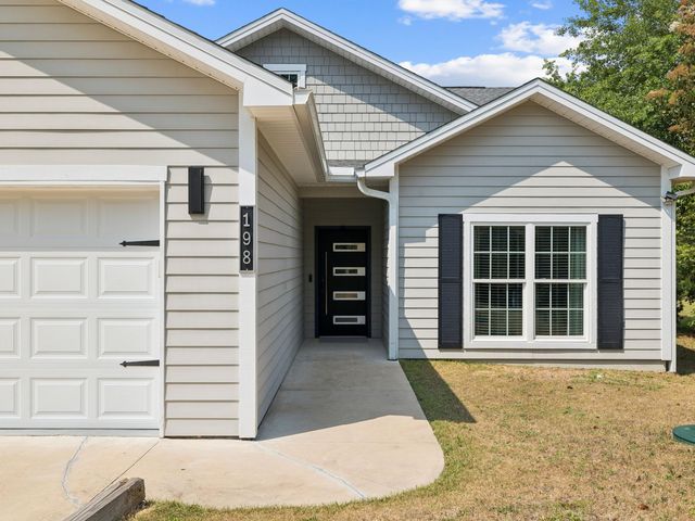 198 Waterside Lane, Freeport, FL 32439