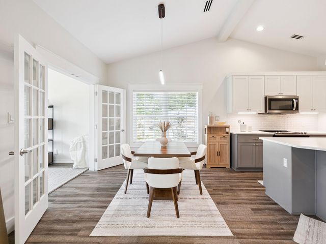 198 Waterside Lane, Freeport, FL 32439